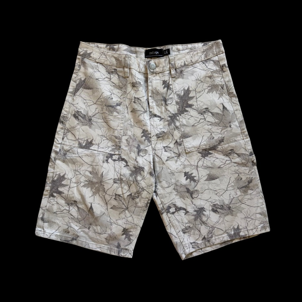 Refuge Leaf Camo Utility Carpenter Shorts Tan Grey‎ Womens Size Large 19-541